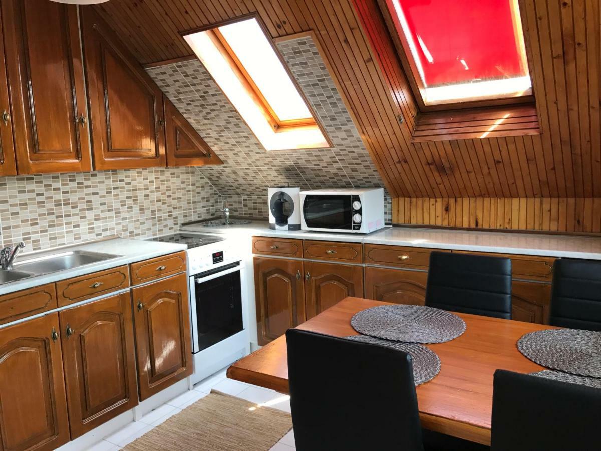 Rózsavölgy Apartman Balatonlelle Exterior foto